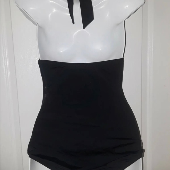 New Venus Peek-A-Boo one piece mesh 12 - Picture 2 of 2